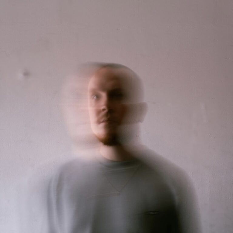 Moby, Chris Stussy – Go (Extended Mix) on CSS